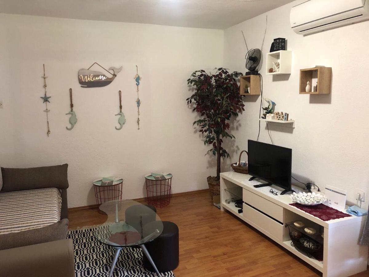 Vacation House "Andy" Πούλα Εξωτερικό φωτογραφία