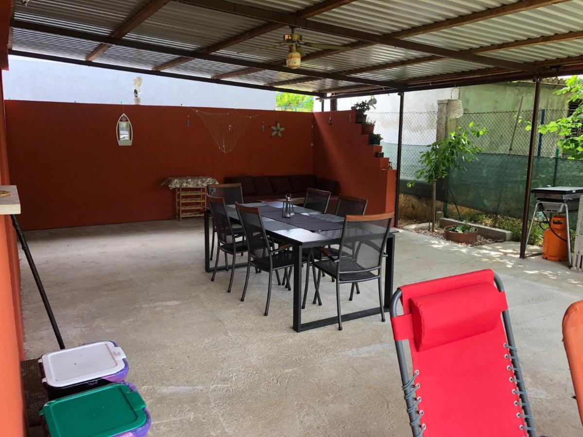 Vacation House "Andy" Πούλα Εξωτερικό φωτογραφία