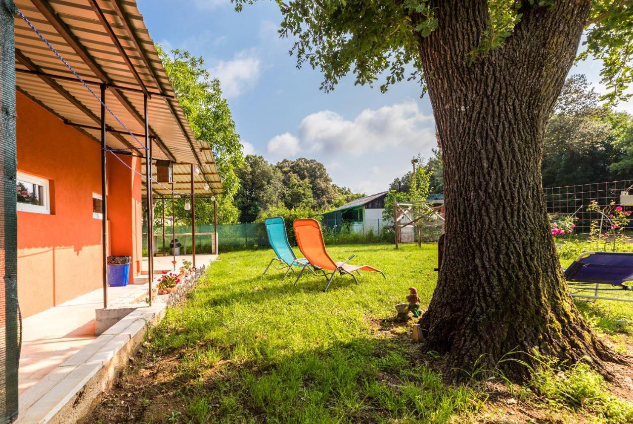 Vacation House "Andy" Πούλα Εξωτερικό φωτογραφία
